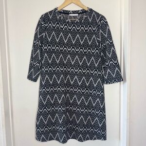 Zara Trafaluc Jacquard Black & White Chevron Mini Dress in MEDIUM